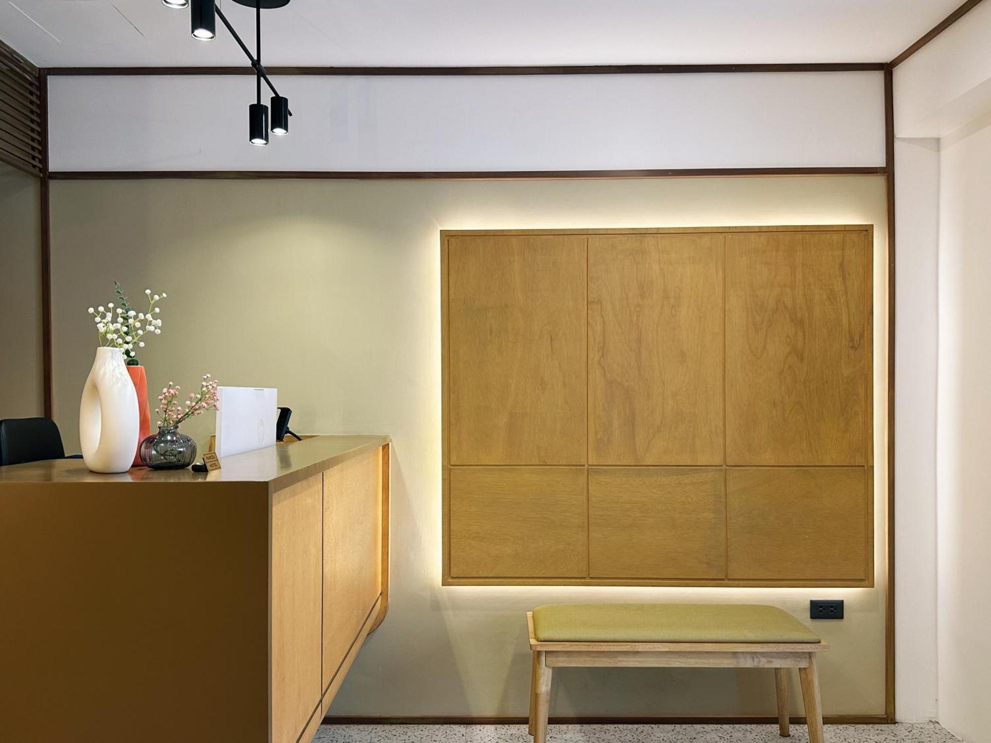 Parcel Hotel Бангкок Экстерьер фото