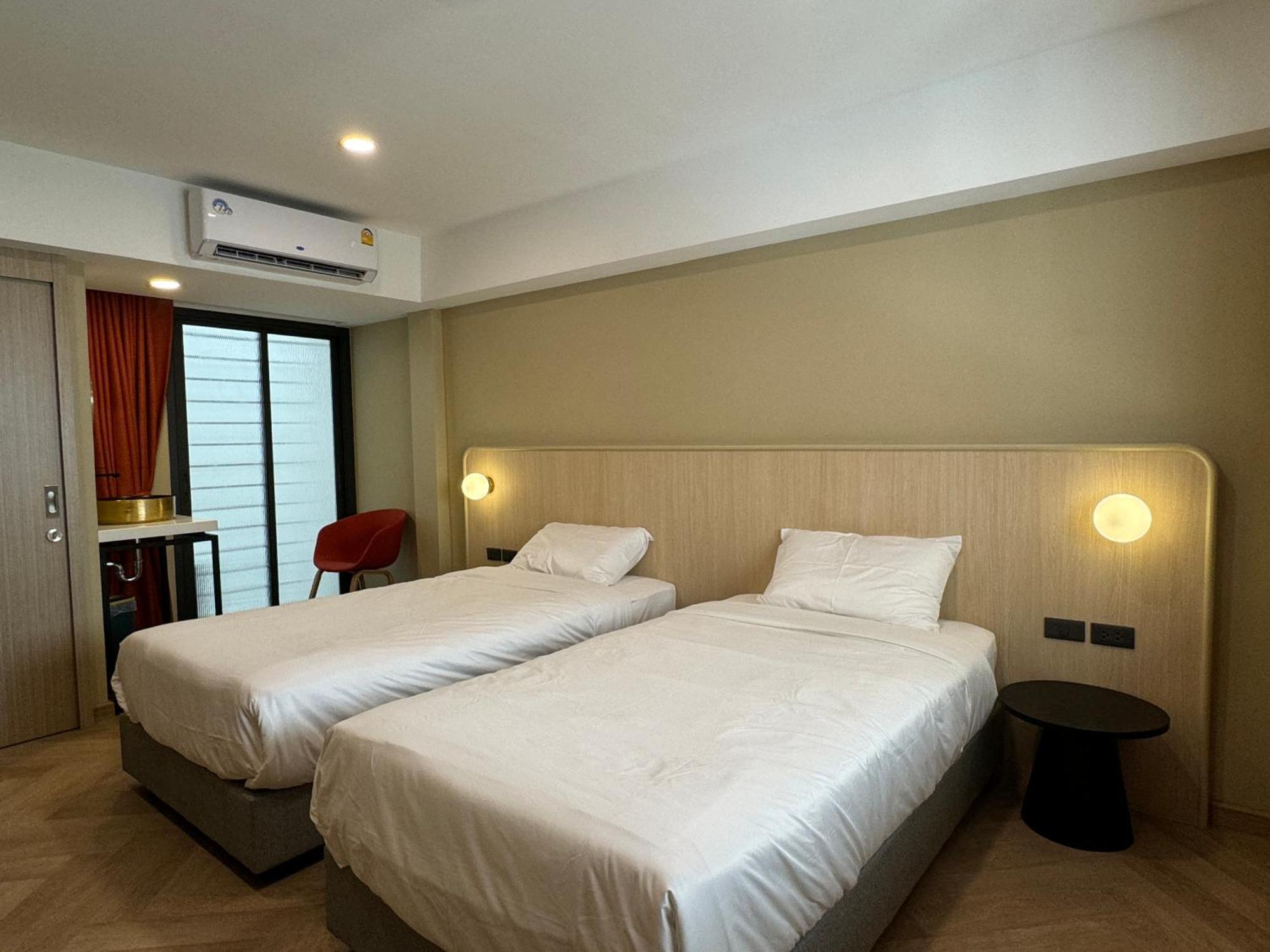 Parcel Hotel Бангкок Экстерьер фото